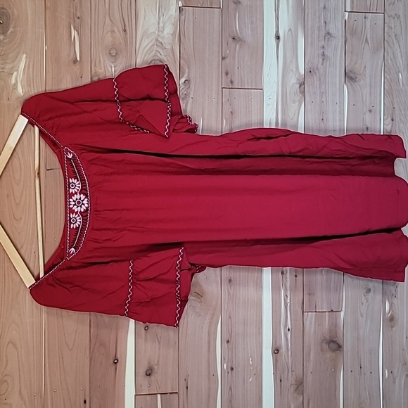 Max Studio Dresses & Skirts - Max Studio Dress, Size M, Red, Floral, Pockets, Spanish Design